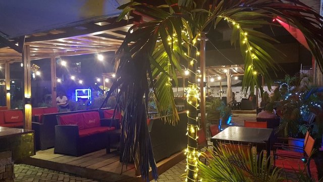Sidewalk Lounge