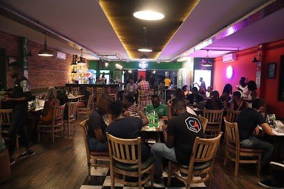 Oshey Cafe &amp; Bar