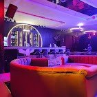 Kreeks &amp; Krooks Lounge