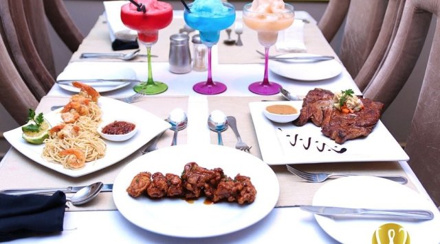 355 Steakhouse and Lounge