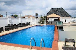 Poshlux Executive Hotel