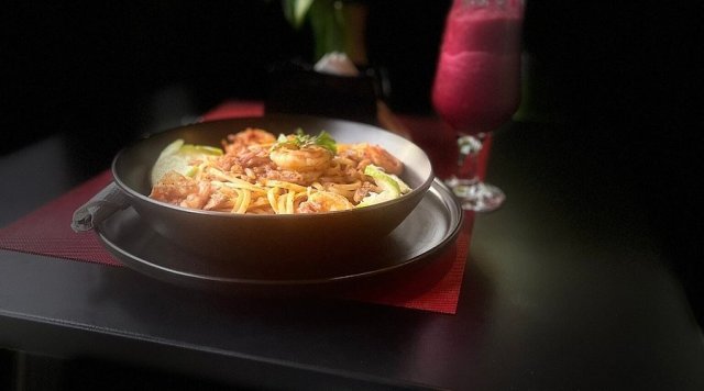 Haraya Restaurant &amp; Cafe